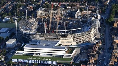 Tottenham Stadium will not be ready until 2019