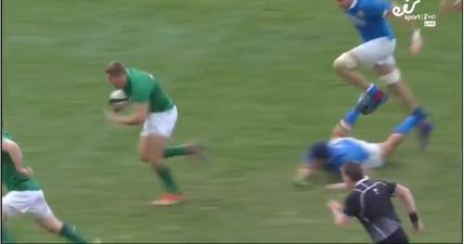 Jordan Larmour dances through Italian defence to set up Luke McGrath