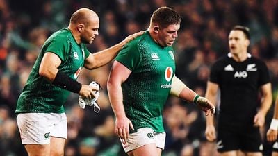 Rory Best gives class Tadhg Furlong answer when asked about standing ovation