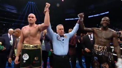 Tyson Fury and Deontay Wilder fight to draw in Los Angeles