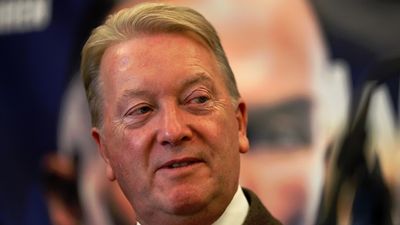 Frank Warren accuses Eddie Hearn of spouting fake news