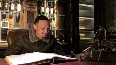 Max Holloway arrives in Dublin and takes aim at Conor McGregor’s whiskey