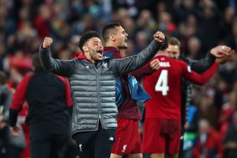 Oxlade-Chamberlain captures candid Klopp reaction to Barcelona victory from the bench