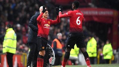 Paul Pogba and Alexis Sanchez’s goal bonuses have caused dressing room row at Manchester United