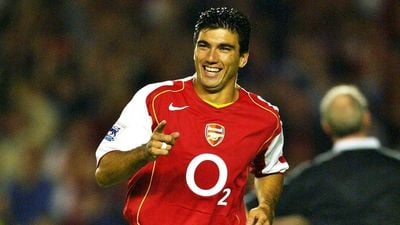 Former Arsenal star Jose Antonio Reyes dies in car crash