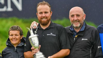 Brendan Lowry gives class interview to BBC after Shane’s epic Open win