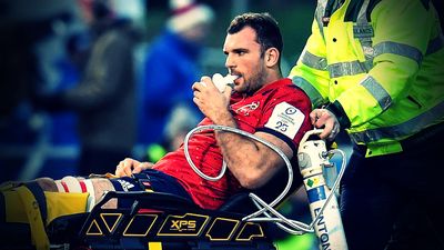 Tadhg Beirne suffers nasty injury as Munster curse luck against Saracens