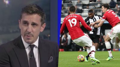 Gary Neville: Man United players are ‘whinge bags’