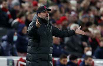 Jurgen Klopp to miss Liverpool Chelsea clash due to suspected positive Covid test