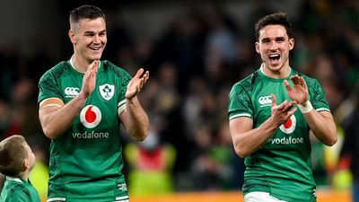 Joey Carbery facing another spell on Ireland bench as Johnny Sexton ‘good to go’