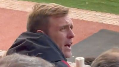 Man United fan breaks silence on row with technical director Darren Fletcher