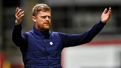 “If you’re a referee in this country, you’re not allowed say anything” – Damien Duff