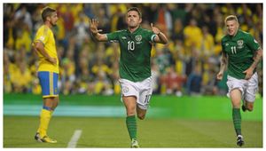 Robbie Keane cartwheel celebration