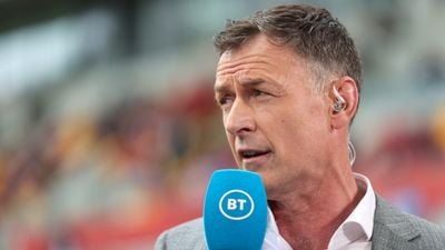 Chris Sutton praises and throws subtle dig at Rangers after Europa League final loss