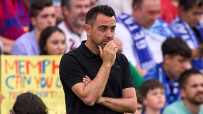 Xavi prepared to ‘force’ five Barcelona players out the club