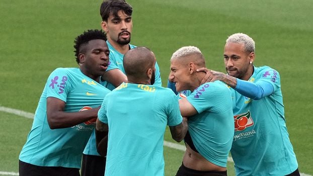 Richarlison Vinicius Brazil training fight