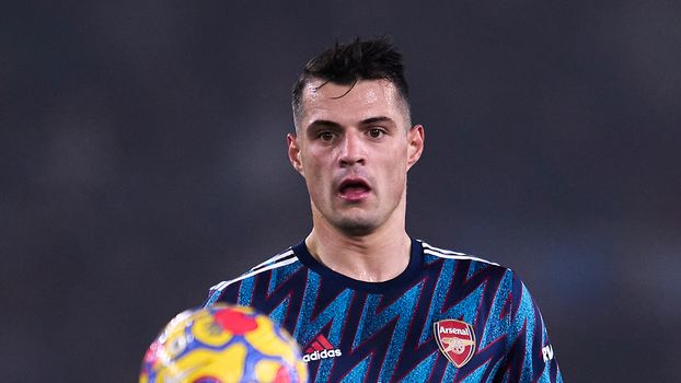 Granit Xhaka booking bet