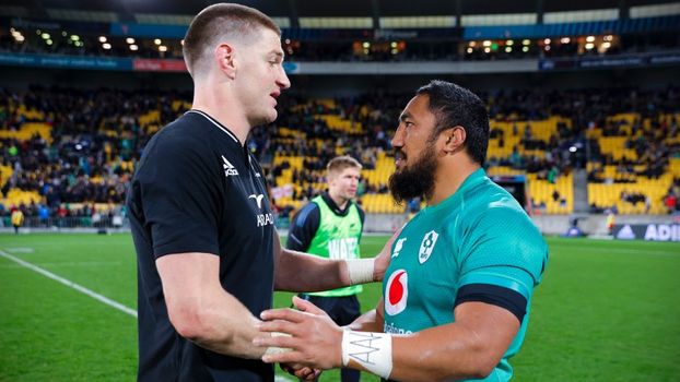 Bundee Aki