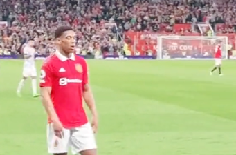 Anthony Martial seen telling ballboy to slow down to waste time