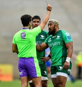 Bundee Aki