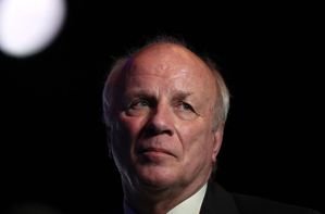 Greg Dyke criticizes BBC decision to axe Gary Lineker