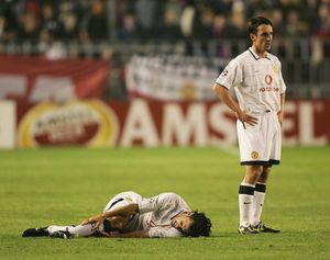 Ruud Van Nistelrooy Gary Neville