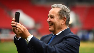 Jeff Stelling won’t return to television until next year