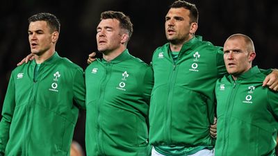 Peter O’Mahony pays wonderful tribute to Johnny Sexton and Keith Earls