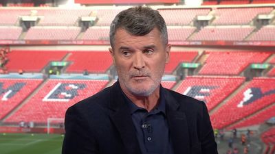 Roy Keane tears strips off Man United after losing three goal lead against Coventry