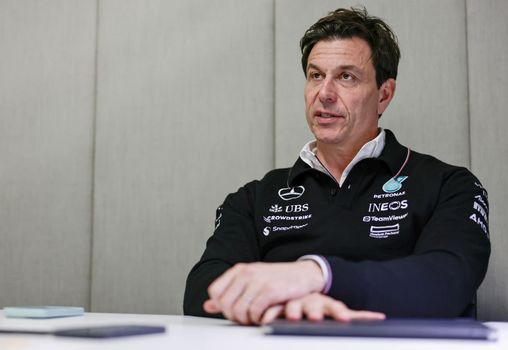 Mercedes, Toto Wolff