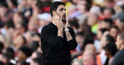 Mikel Arteta hires team of professional pickpockets to steal from Arsenal players