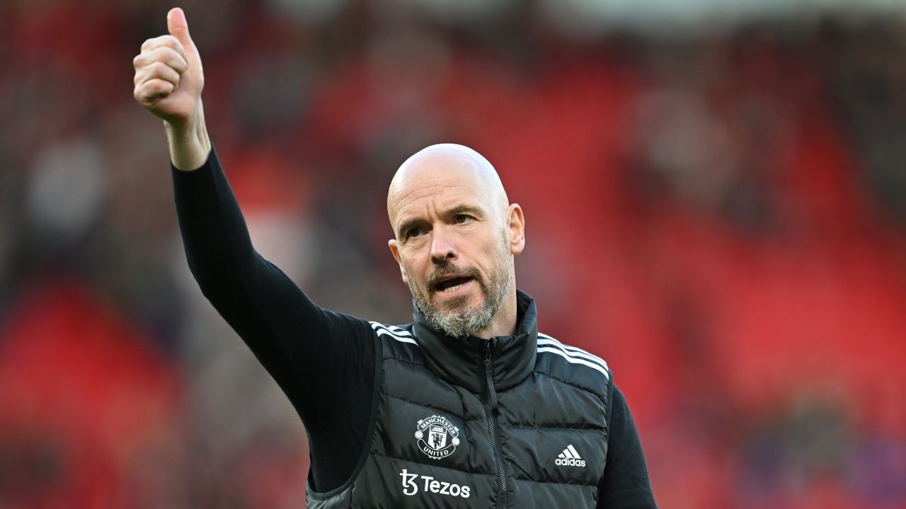 HLV Ten Hag bị Manchester United sa thải sau trận Fenerbahce, Sir Jim Ratcliffe chốt HLV lạ thay thế