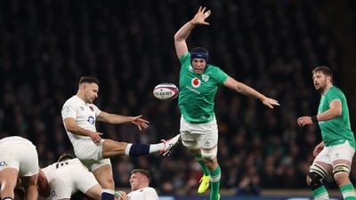 Ex-England star backs his side to beat weakened Ireland in Six Nations